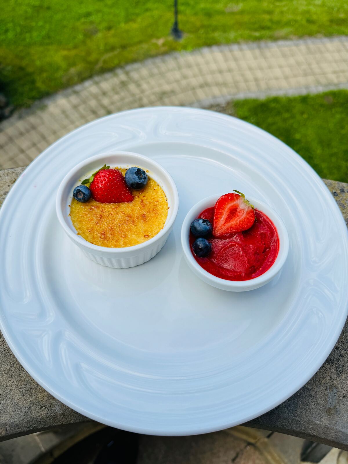 Crème brûlée s ovocím